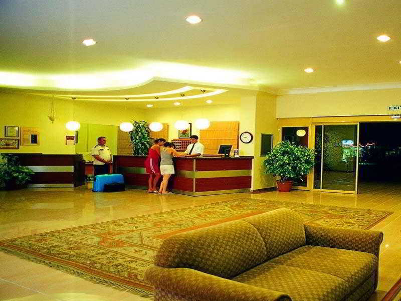 Riviera Apart Alanya Buitenkant foto